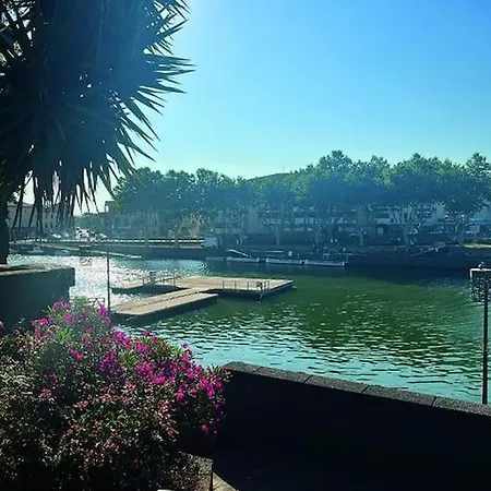 Location De A * Agde